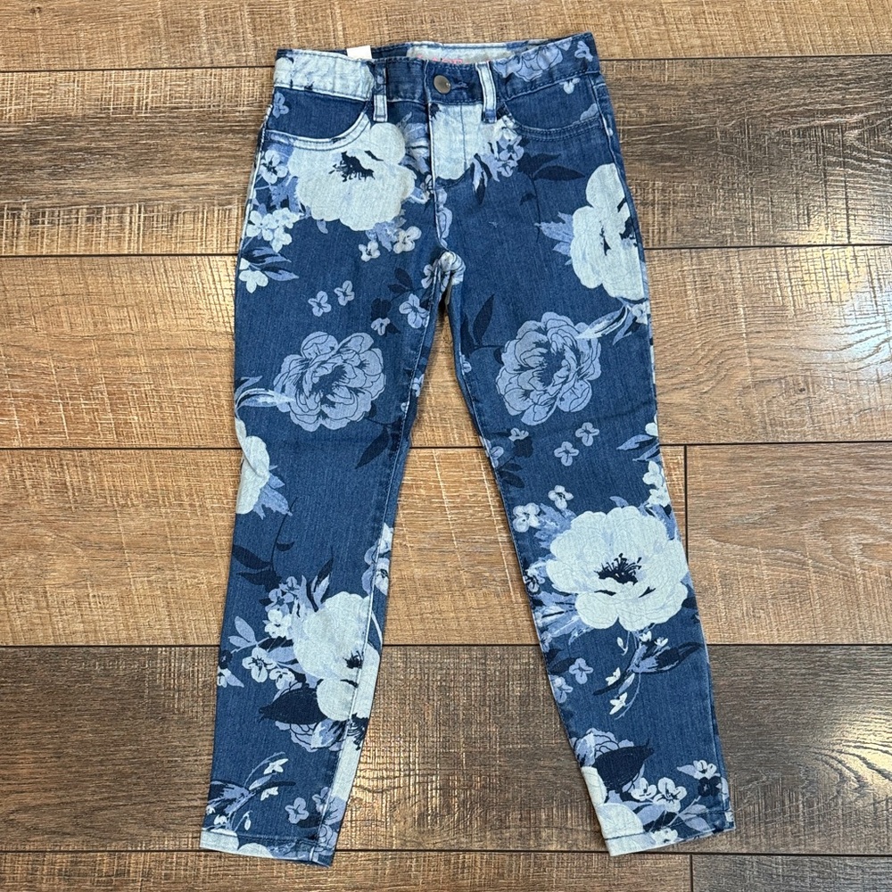 NWT The Children’s Place Stylish floral jeggings size 6